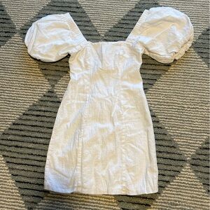 Elegant White Puff Sleeve Dress